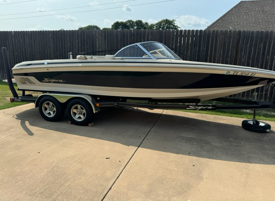 2001 Supra Sunsport Vdrive Only 270 hours Icon